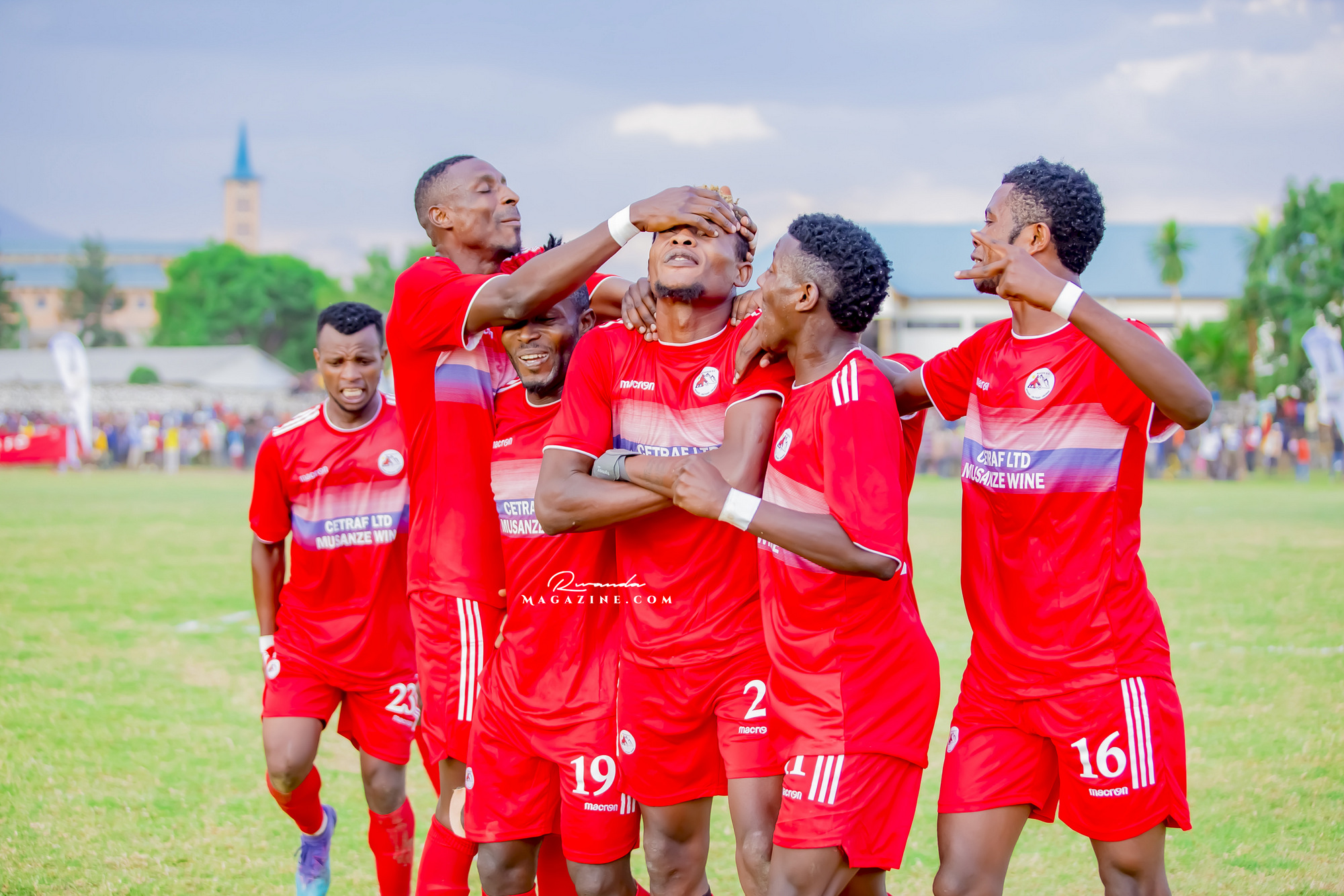 Musanze FC yatsinze Bugesera FC ikomeza kuyobora urutonde (AMAFOTO ...